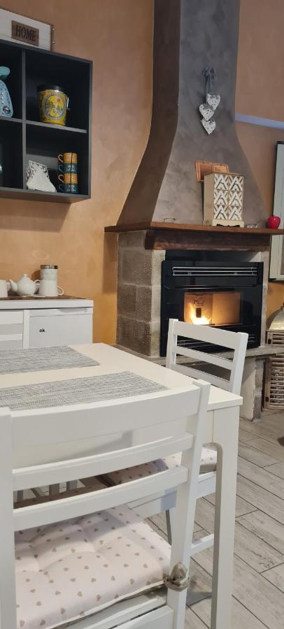 La Casetta Del Borgo Caprarola Exteriör bild